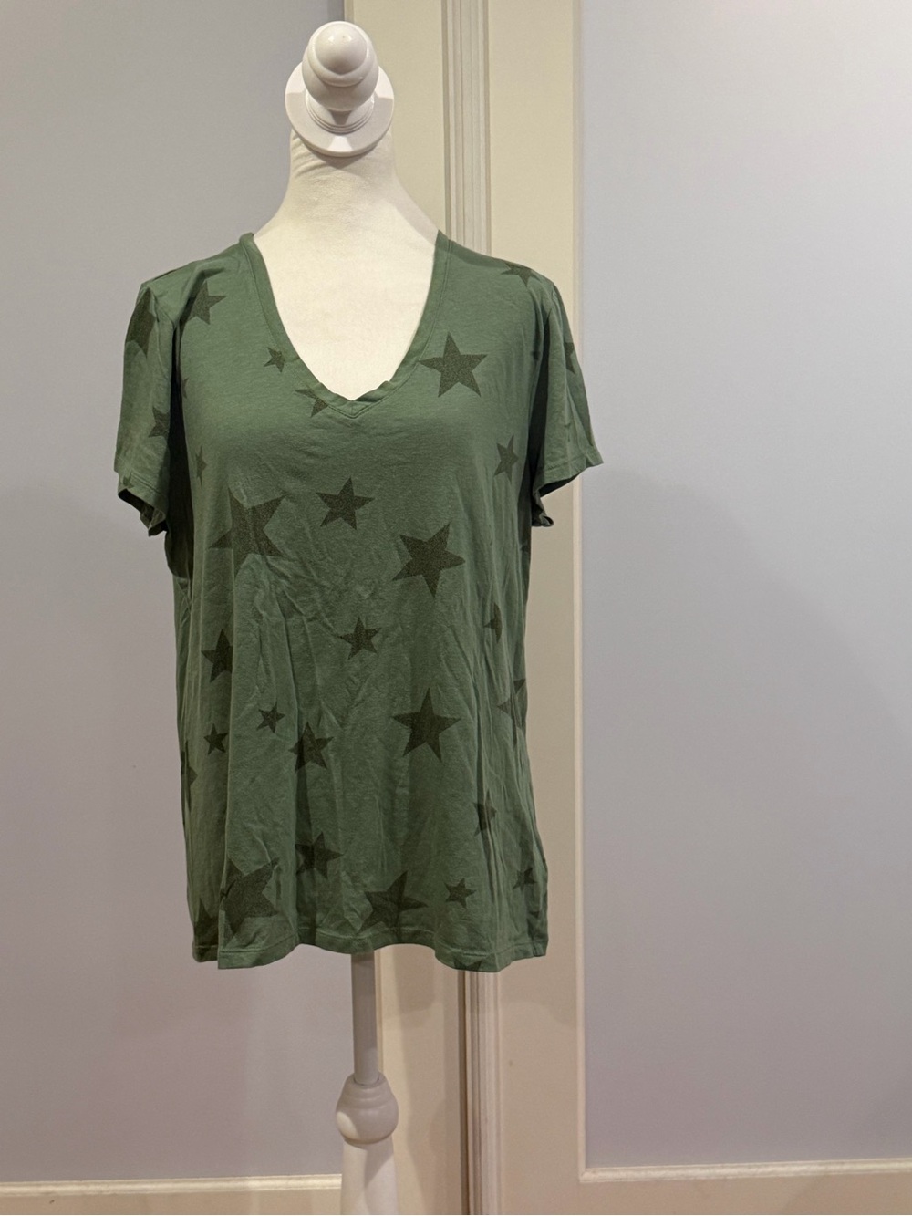 GAP Olive Green Star V-Neck Short Sleeve Tee